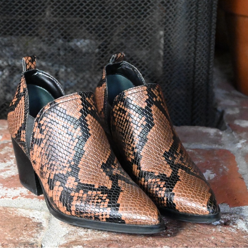 Marc Fisher Dalaran 2 Snake Western Bootie